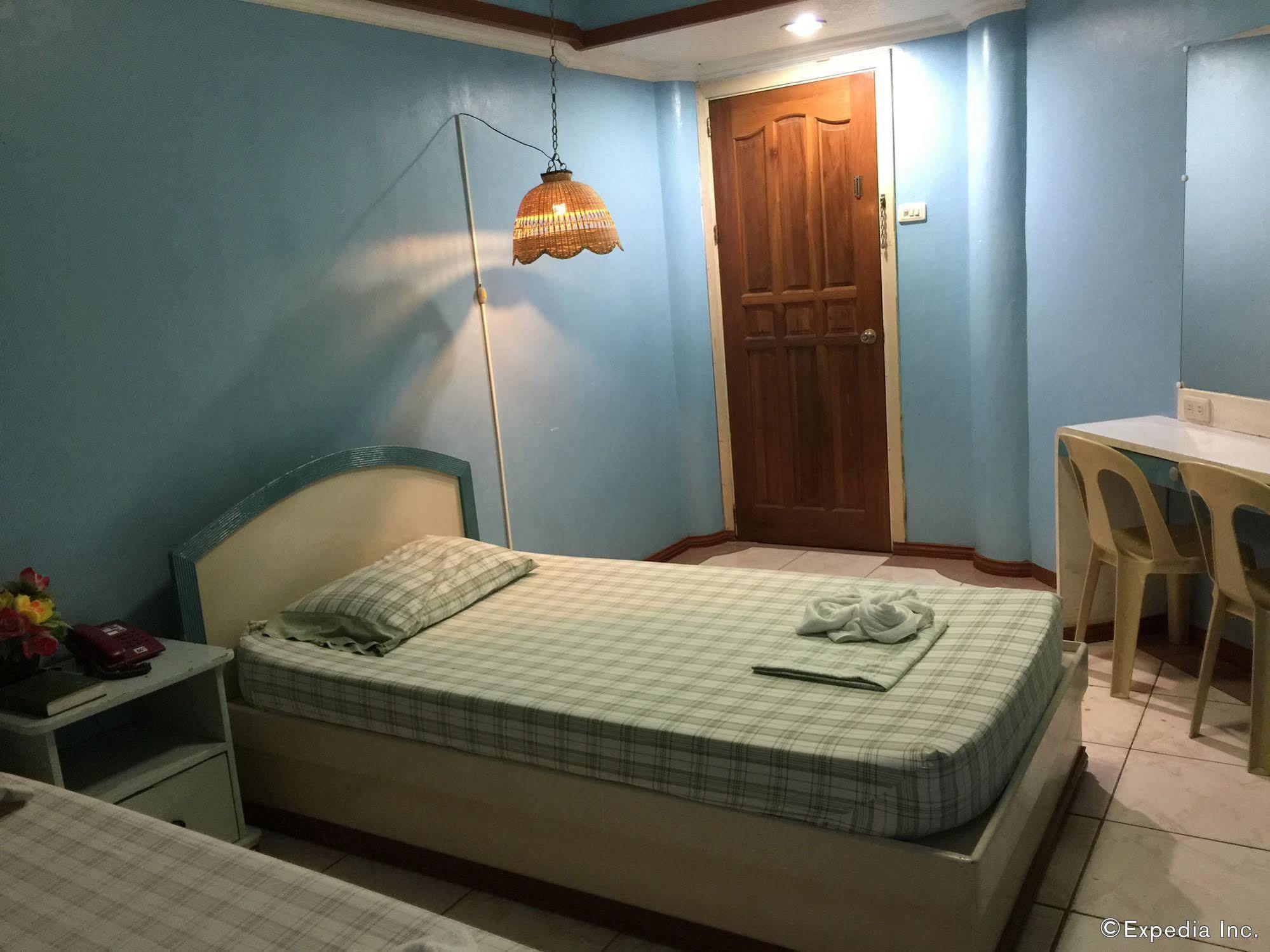 Buen Bella Pension House Tagbilaran Exterior foto